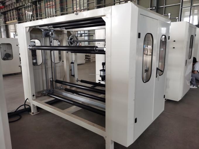 Ωραίο σχεδιασμό Dot To Dot Lamination Embossing Μηχανή επανόρθωσης χαρτιού πετσέτας κουζίνας 6