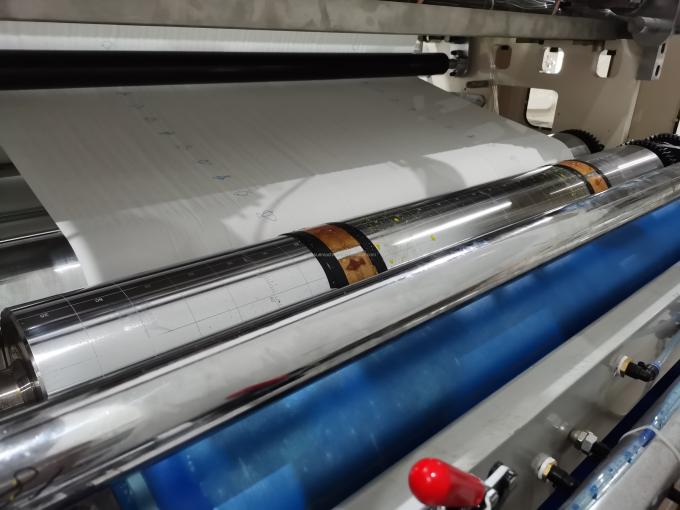 Ωραίο σχεδιασμό Dot To Dot Lamination Embossing Μηχανή επανόρθωσης χαρτιού πετσέτας κουζίνας 8